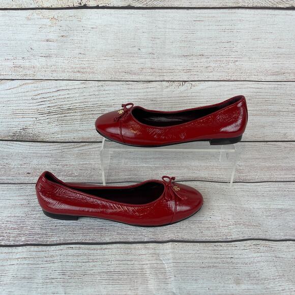 Tory Burch Cap Toe Womens Sz 6 Ballet Flats Brick Lane Red Patent Leather - Picture 1 of 10